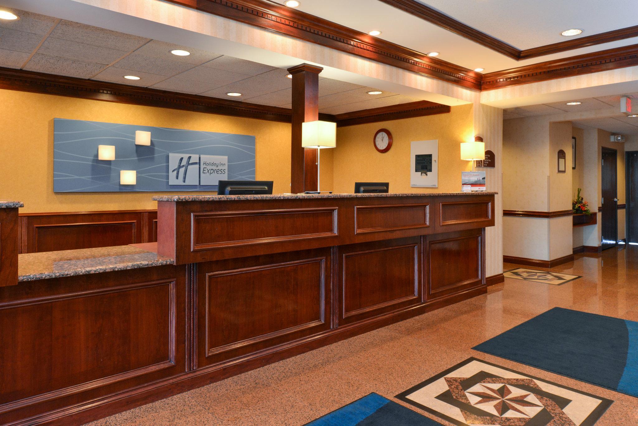 Holiday Inn Express Wixom By Ihg Exteriör bild