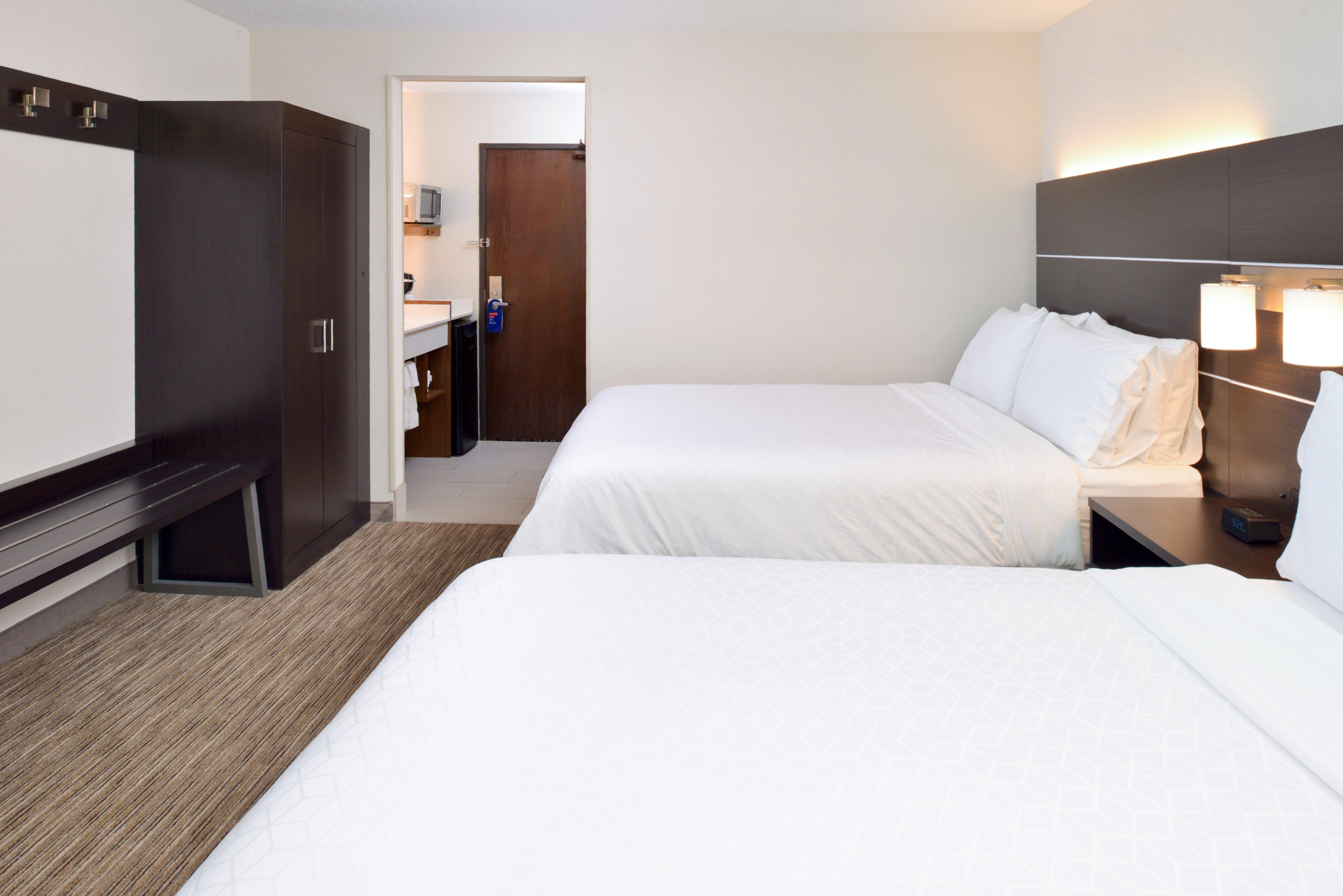 Holiday Inn Express Wixom By Ihg Exteriör bild