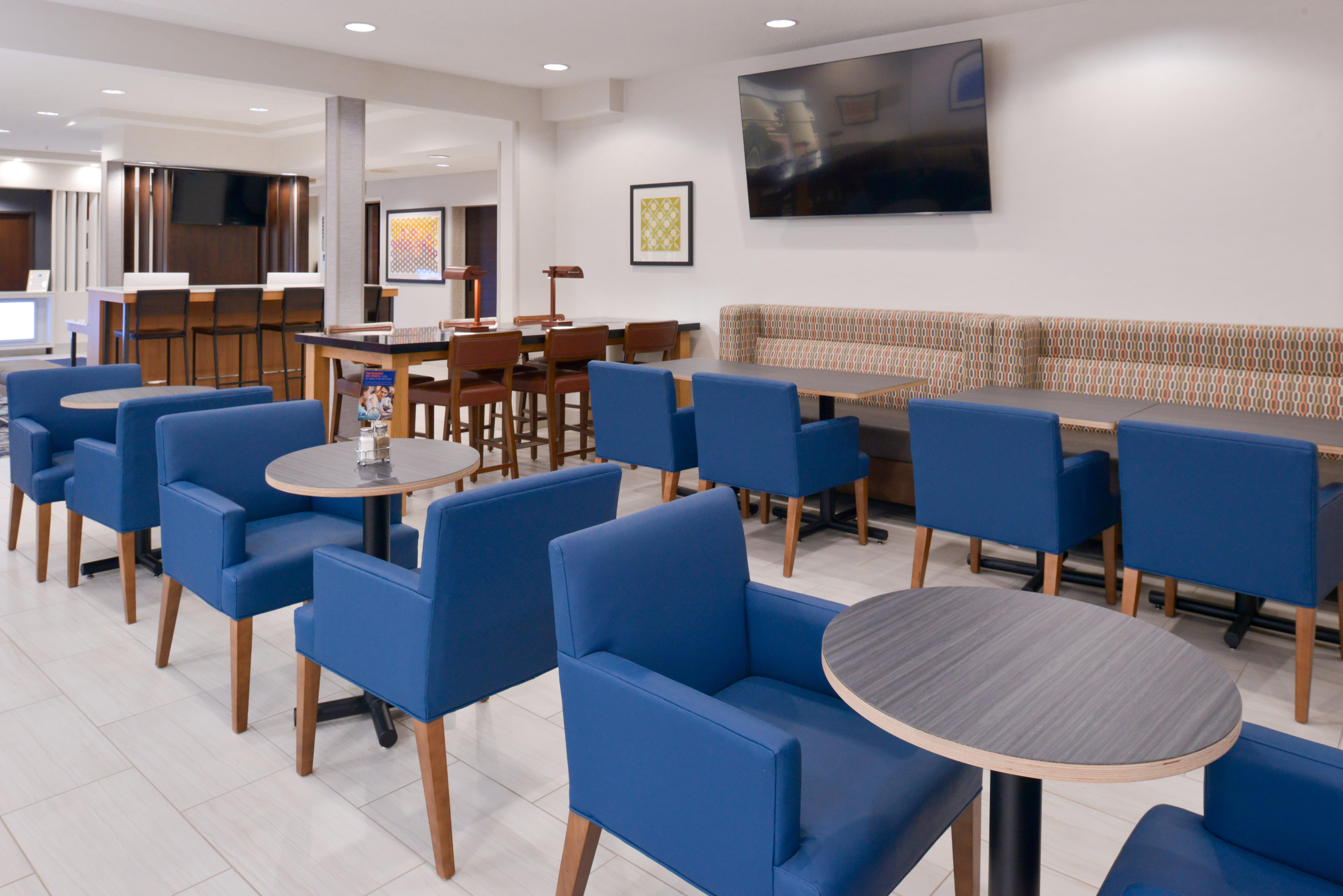 Holiday Inn Express Wixom By Ihg Exteriör bild