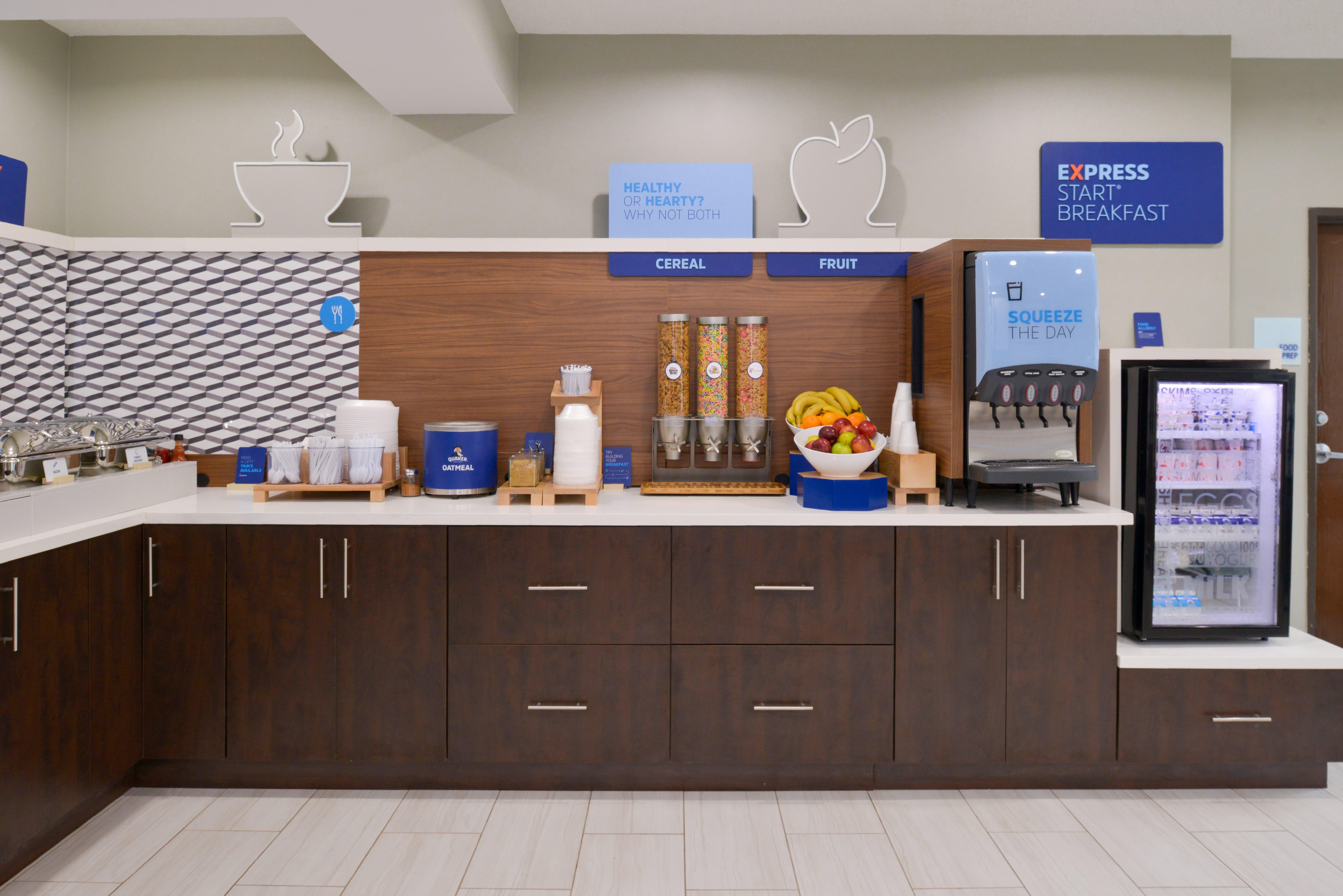 Holiday Inn Express Wixom By Ihg Exteriör bild