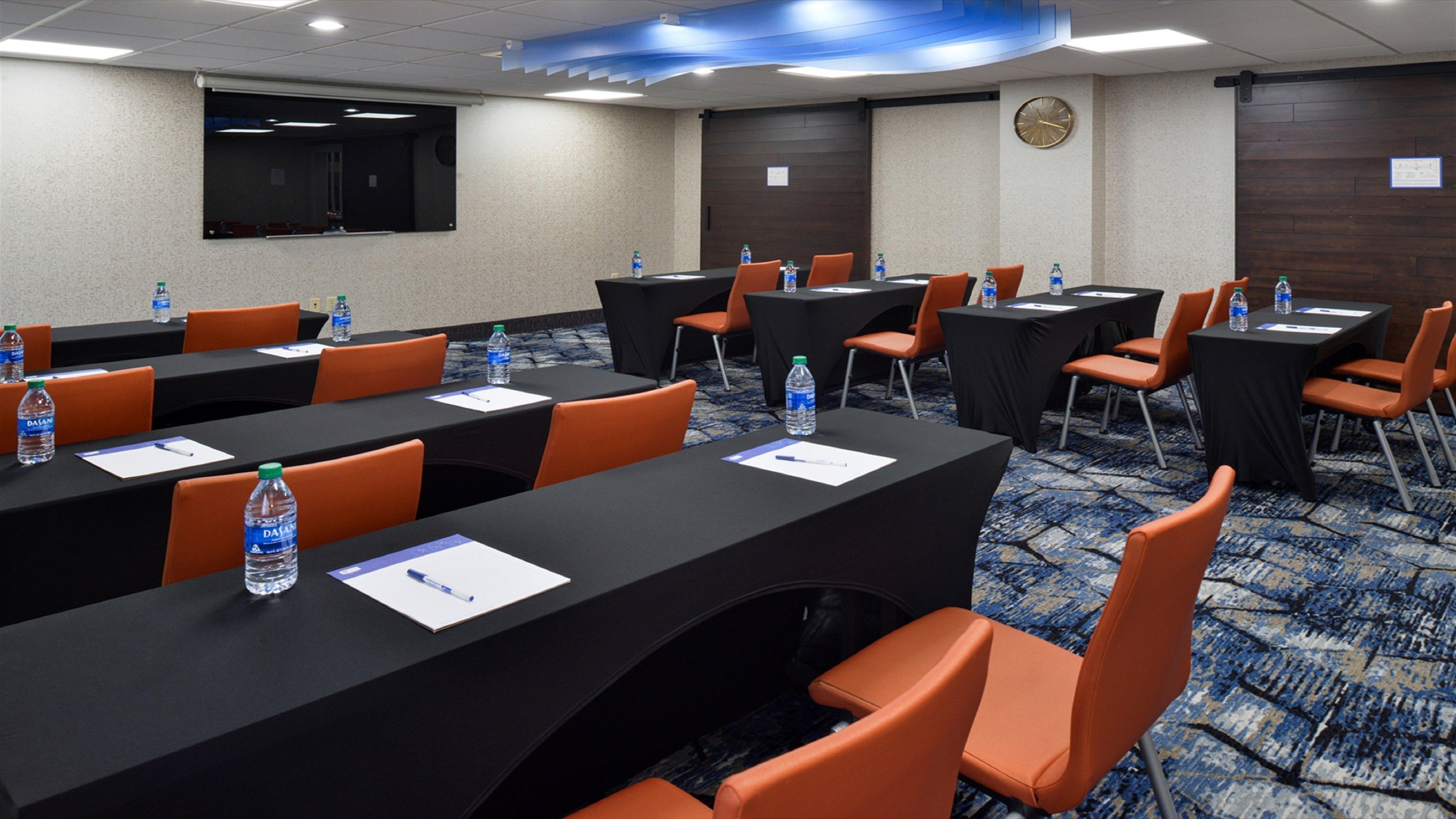 Holiday Inn Express Wixom By Ihg Exteriör bild